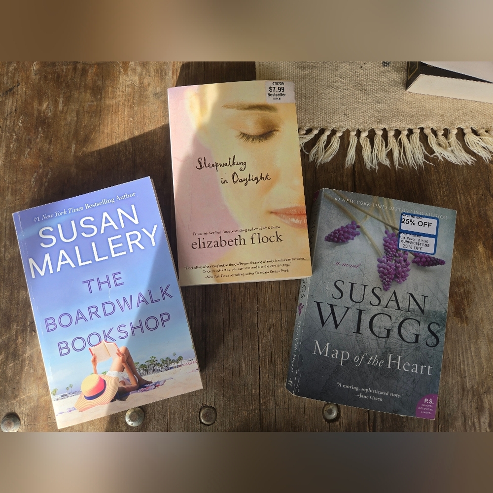 📚 3-Book Bundle – Fiction/Romance - Susan Wiggs, Susan Mallory, Elizabeth Flock
